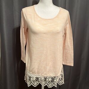 𝅺PAPERMOON Cream & Orange 3/4 Sleeve Top w/ Lace Hem, M
